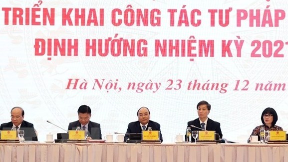 PM Nguyen Xuan Phuc chairs the conference. (Photo: VNA)
