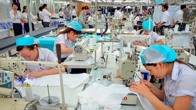 Vietnam's job market improved in the final months of 2020 thanks to the country's success in containing the coronavirus.
