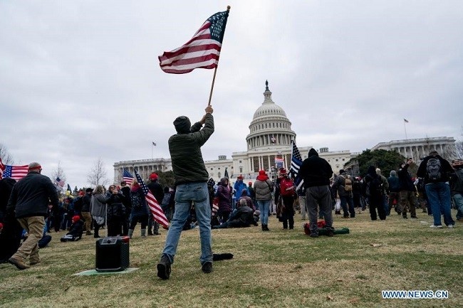 Supporters of US President Donald Trump gather near the US Capitol building in Washington, D.C., the United States, on Jan. 6, 2020. (Photo: Xinhua)
