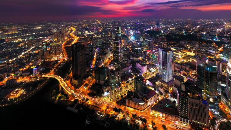 Vietnam has recorded significant economic achievements after 35 years of reform.