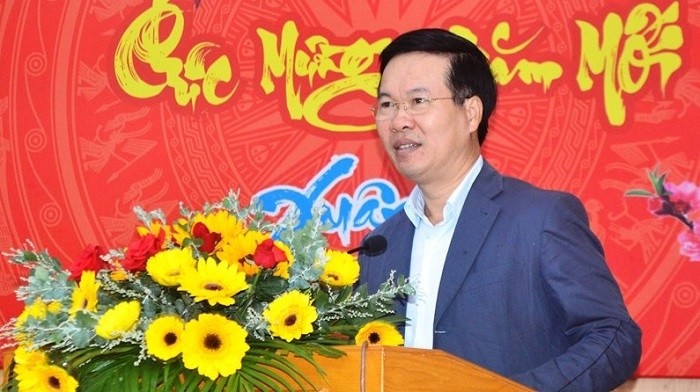 Politburo member Vo Van Thuong speaking at the meeting. (Photo: NDO/Hien Cu)