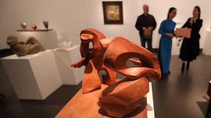 A work on display at the exhibition (Photo: VNA)