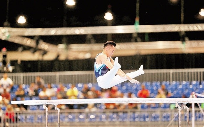 Le Thanh Tung is one of the best male gymnasts in Vietnam at present.