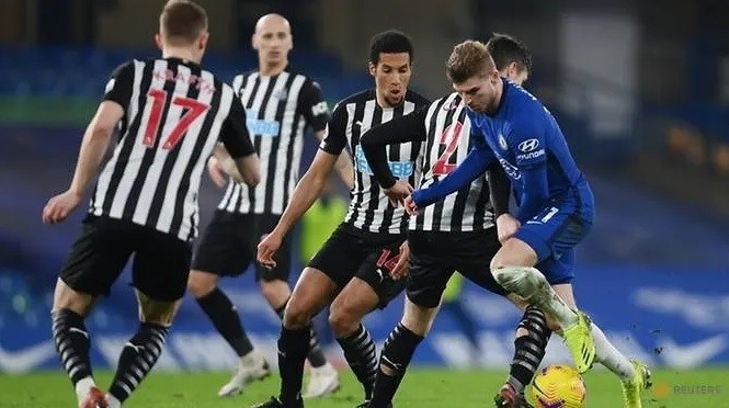 Chelsea's Timo Werner in action with Newcastle United's Ciaran Clark and Isaac Hayden. (Reuters)