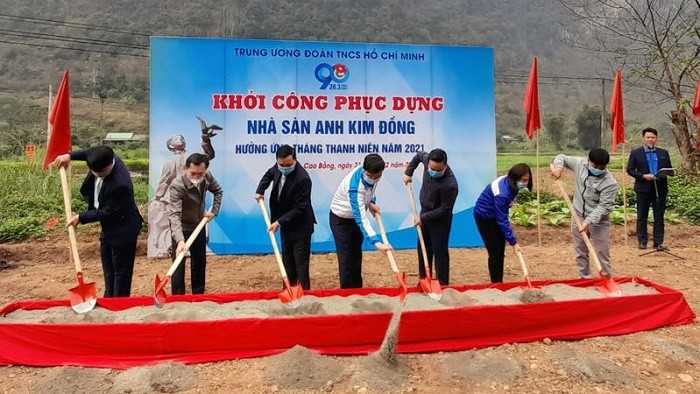Delegates at the ground-breaking ceremony of Kim Dong Stilt House (Photo: NDO/Minh Tuan)
