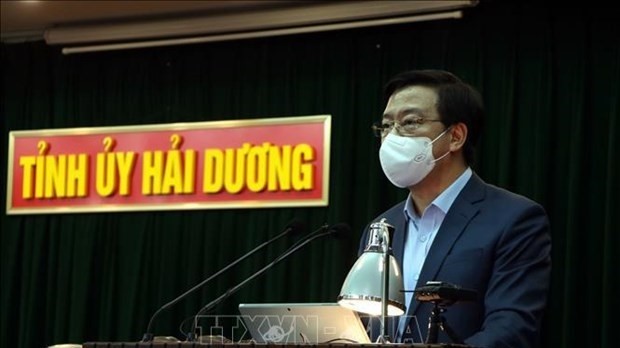 Pham Xuan Thang, member of the Party Central Committee and Secretary of the Hai Duong provincial Party Committee, speaks at the meeting on March 1 (Photo: VNA)