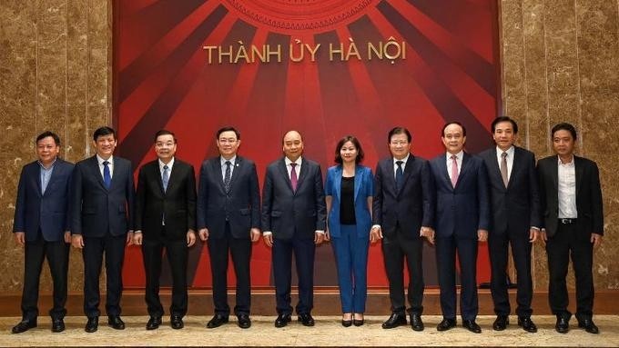 PM Phuc and key officials of Hanoi (Photo: NDO)