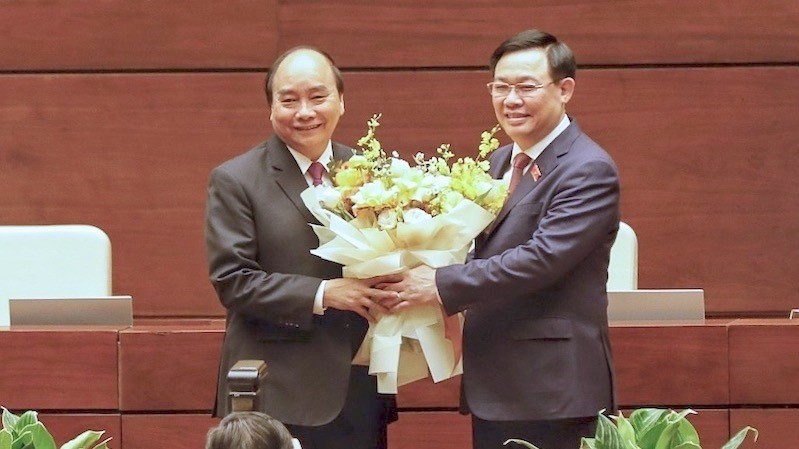 On behalf of the parliament, Chairman Vuong Dinh Hue thanked Nguyen Xuan Phuc for the latter’s performance over the past years.