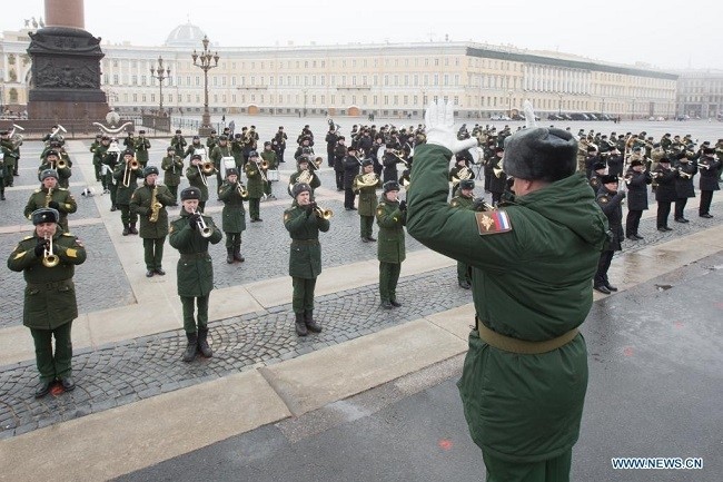 Members of a military band take part in a Victory Day parade rehearsal in St. Petersburg, Russia, April 8, 2021. Russia holds Victory Day parades in various cities on May 9. (Photo: Xinhua)