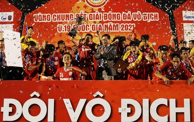 PVF U19 celebrate their 2021 national crown. (Photo: Vnexpress)