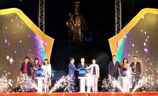 At the opening ceremony (Photo: qdnd.vn)