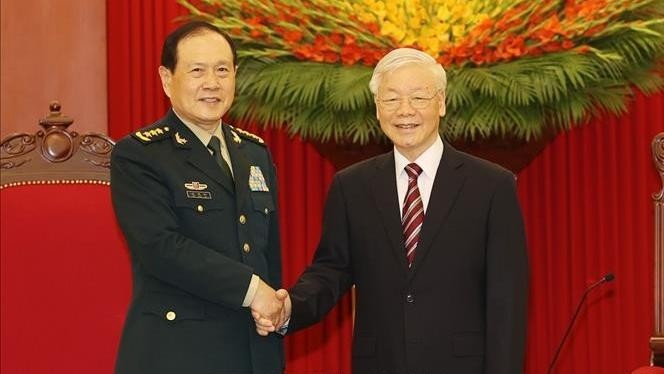 General Secretary Nguyen Phu Trong and Chinese Defence Minister Wei Fenghe (Photo: VNA)