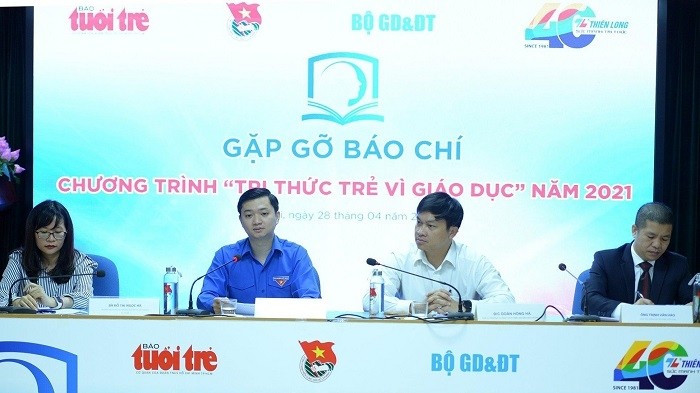 At the launch ceremony (Photo: tuoitrethudo.com.vn)