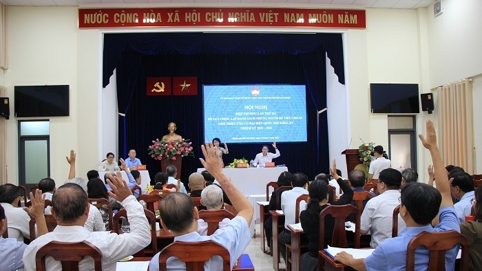 The Vietnam Fatherland Front Committee of Ho Chi Minh City organises the third consultation conference. (Photo: mattran.org.vn)