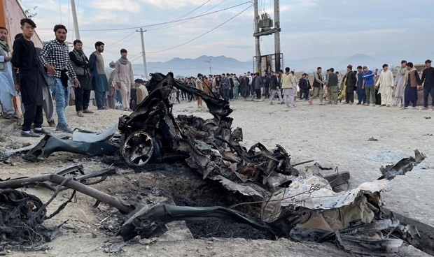 The bomb attack occurred outside a school in the Afghan capital city of Kabul on May 8, killing at least 52 people and injuring more than 100 others. (Photo: Reuters/VNA)