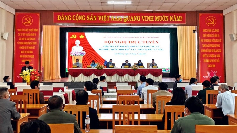 At the meeting in Lam Dong province