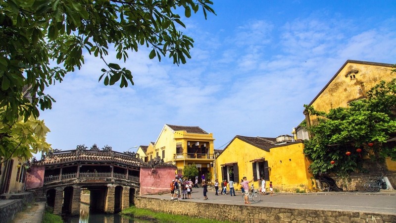 Vietnam's Hoi An ancient town attractive to foreign tourists 