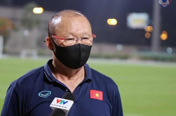 Vietnam head coach Park Hang-seo speaks during the interview on May 28. (Photo: VFF)