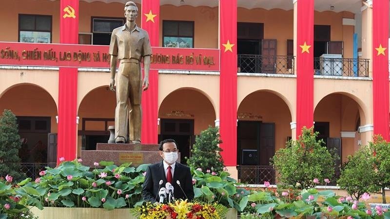 Ho Chi Minh City Party Secretary Nguyen Van Nen delivering his speech at the anniversary ceremony