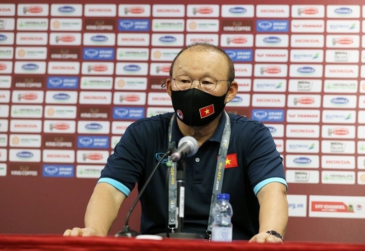 Vietnam head coach Park Hang-seo speaks during a press conference after their match with Indonesia. (Photo: VFF)